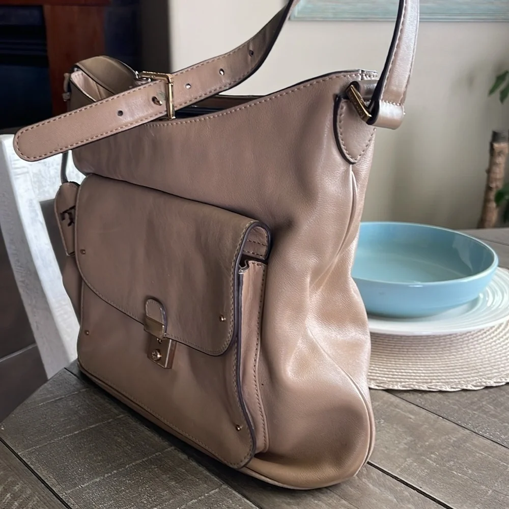 Vintage Tory Burch soft leather shoulder bag